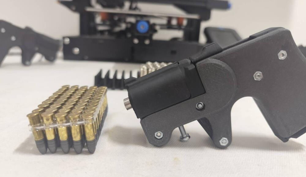 3 boyutlu yazıcıyla suikast silahı üretti, satmaya çalışırken yakalandı - 2. Resim