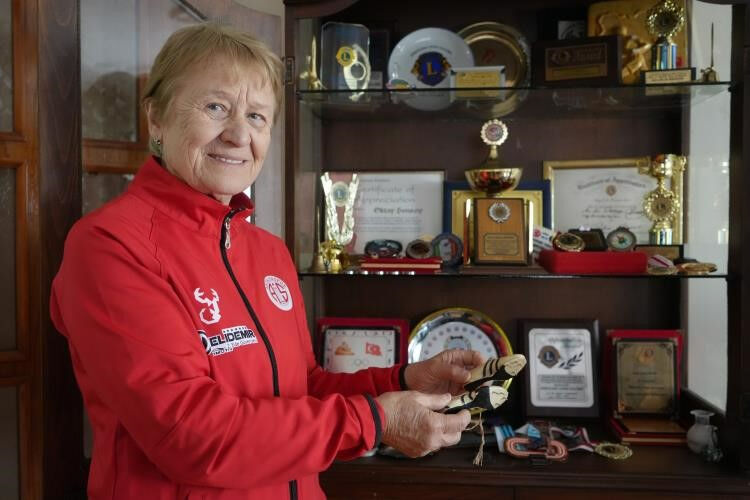 Antalya'da bitmeyen azim: 82 yaşında şampiyonluğa koşuyor! Hedef Avrupa şampiyonluğu! - 2. Resim