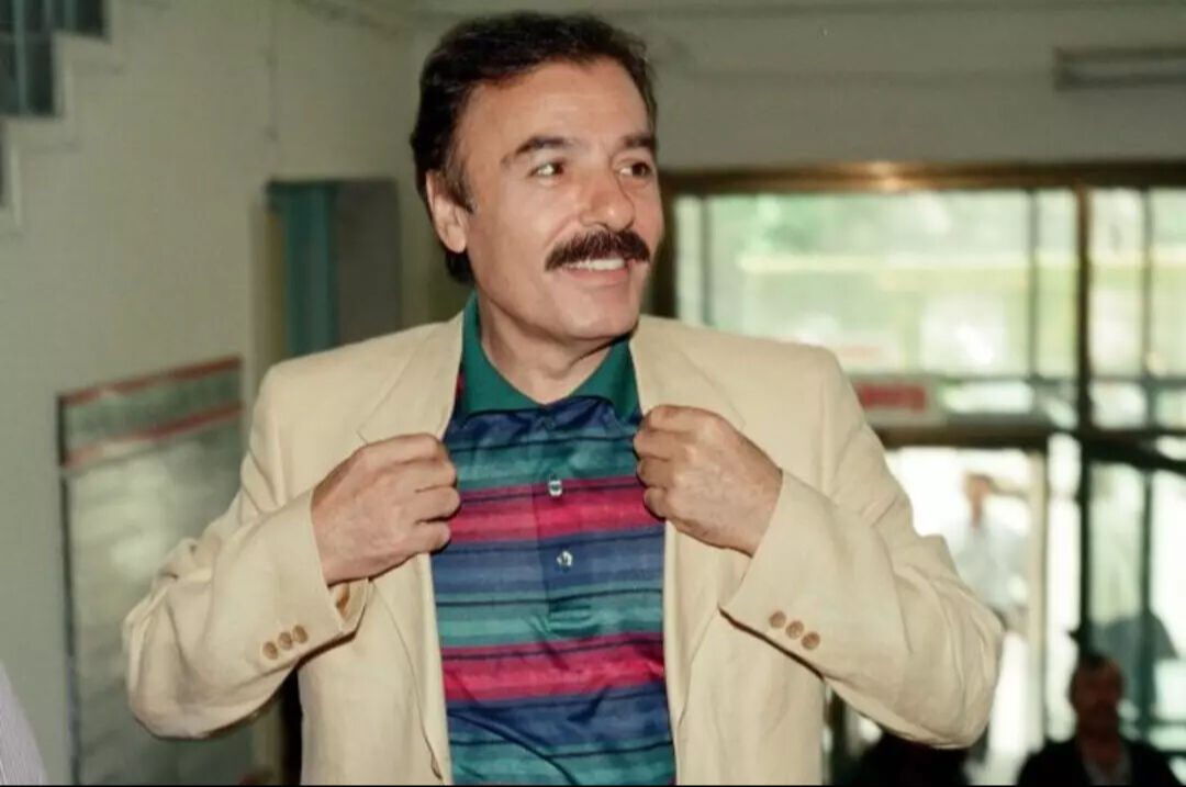 Ferdi Tayfur'un serveti davalık olmuştu... Mahkemenin kararı Tuğçe Tayfur'u güldürdü: Bu daha başlangıç Ferdi Tayfur'un serveti davalık olmuştu... Mahkemenin kararı Tuğçe Tayfur'u güldürdü: Bu daha başlangıç - 3. Resim