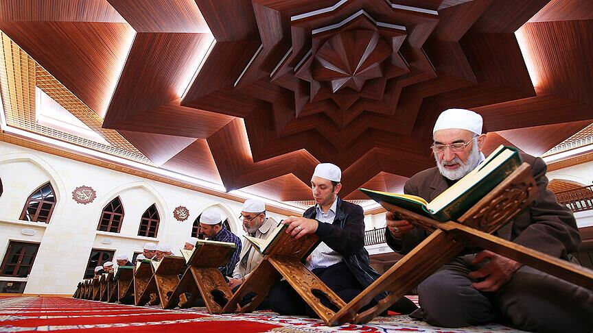 Ramazan programları hangi kanalda, saat kaçta? 2025 TV Ramazan programları Ramazan programları hangi kanalda, saat kaçta? 2025 TV Ramazan programları - 2. Resim