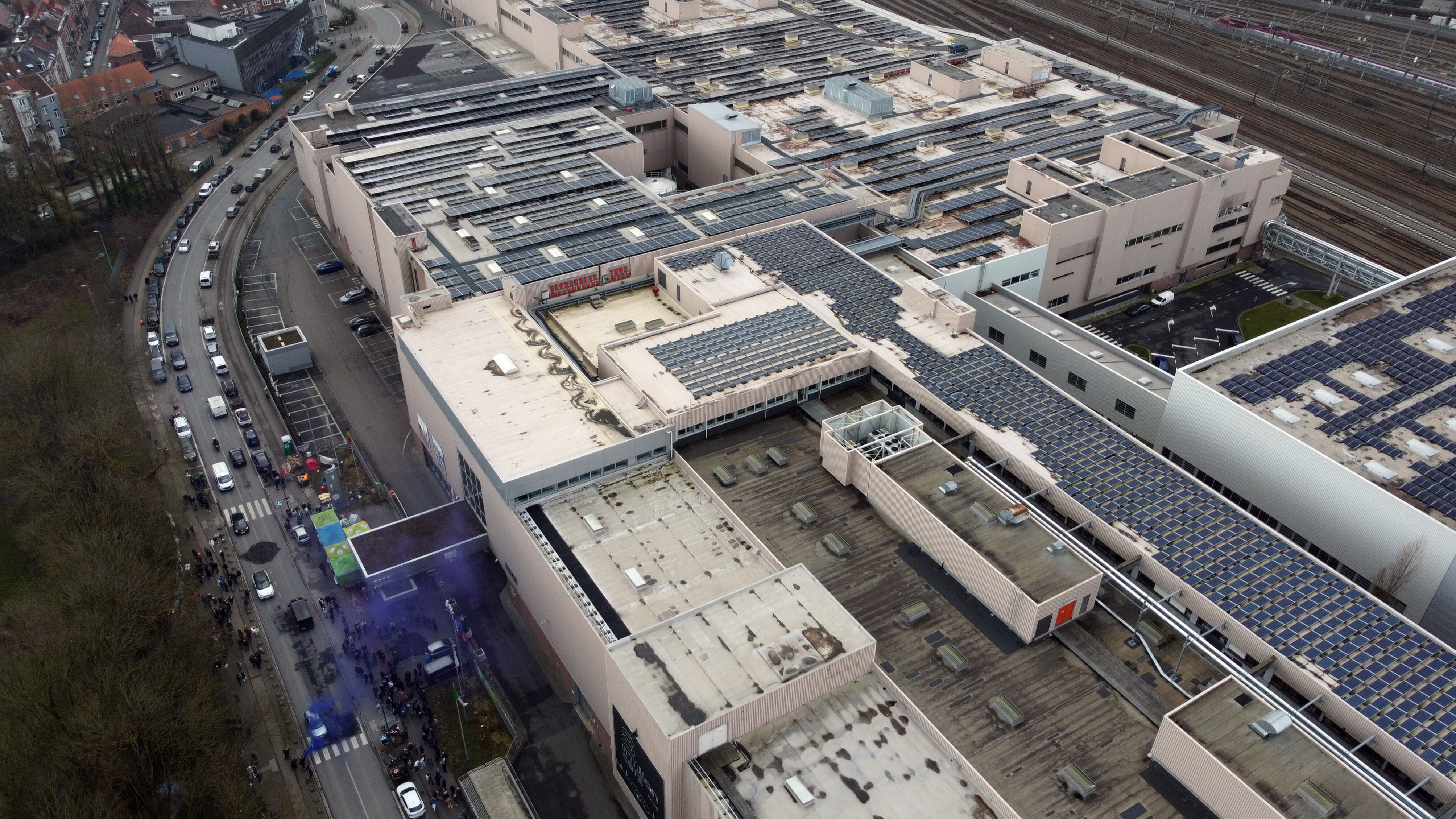 Sektörde kriz: Alman otomotiv markasının 'beşik' fabrikası kapandı, 3 bin kişi işsiz kaldı! - 1. Resim