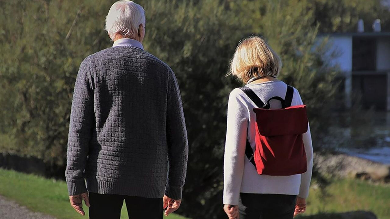 Son araştırma çarpıcı gerçeği ortaya çıkardı! "İnsanlar iki yaş aralığında daha hızlı yaşlanıyor" Son araştırma çarpıcı gerçeği ortaya çıkardı! "İnsanlar iki yaş aralığında daha hızlı yaşlanıyor" - 1. Resim