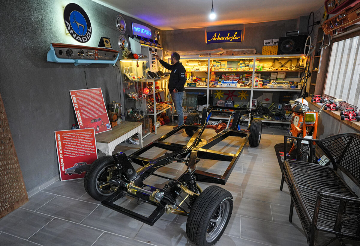 Hepsi ilk günkü gibi! Arabalarını kardeş gibi gören Anadol tutkunları garajlarını açtı - 3. Resim