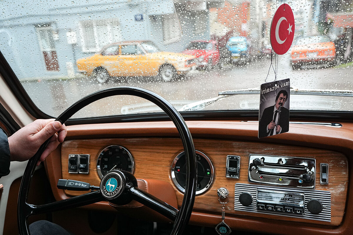 Hepsi ilk günkü gibi! Arabalarını kardeş gibi gören Anadol tutkunları garajlarını açtı - 16. Resim