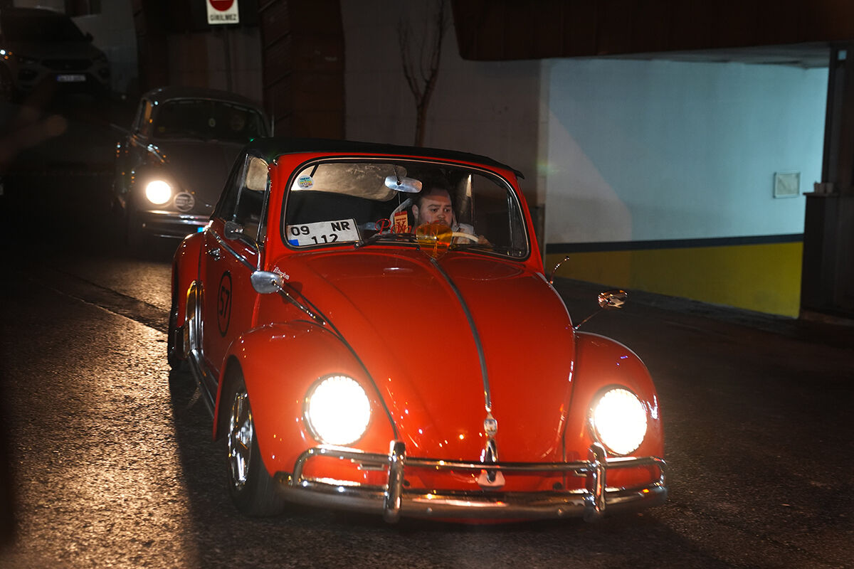 İlk sahur heyecanı! Ramazanın ilk gecesinden dikkat çeken manzaralar İlk sahur heyecanı! Ramazanın ilk gecesinden dikkat çeken manzaralar - 8. Resim