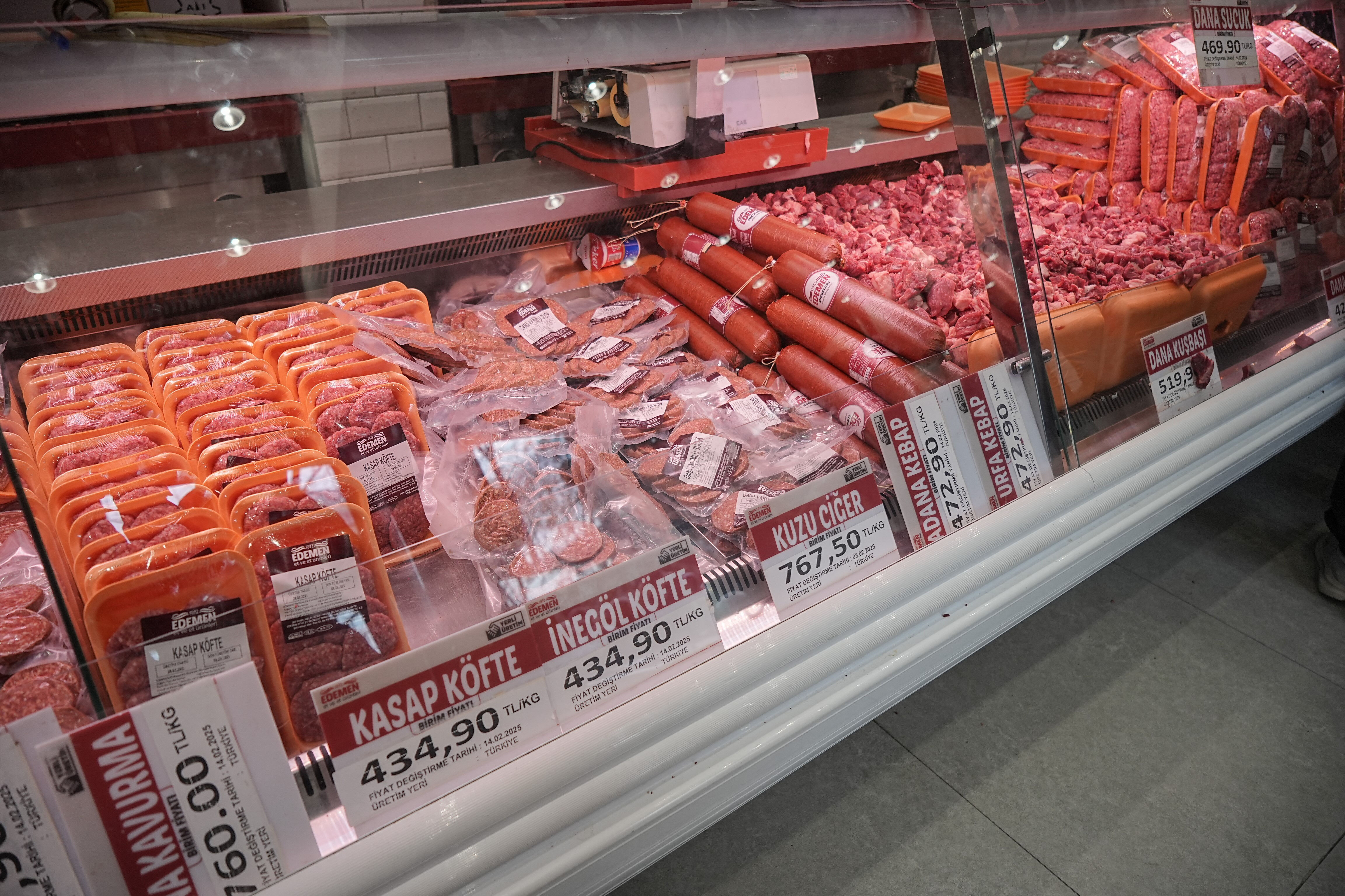 Kıyma 430, kuşbaşı 520 lira! "Beklediğimize değiyor, kasaplar çok pahalı" Kıyma 430, kuşbaşı 530 lira! "Beklediğimize değiyor, kasaplar çok pahalı" - 4. Resim