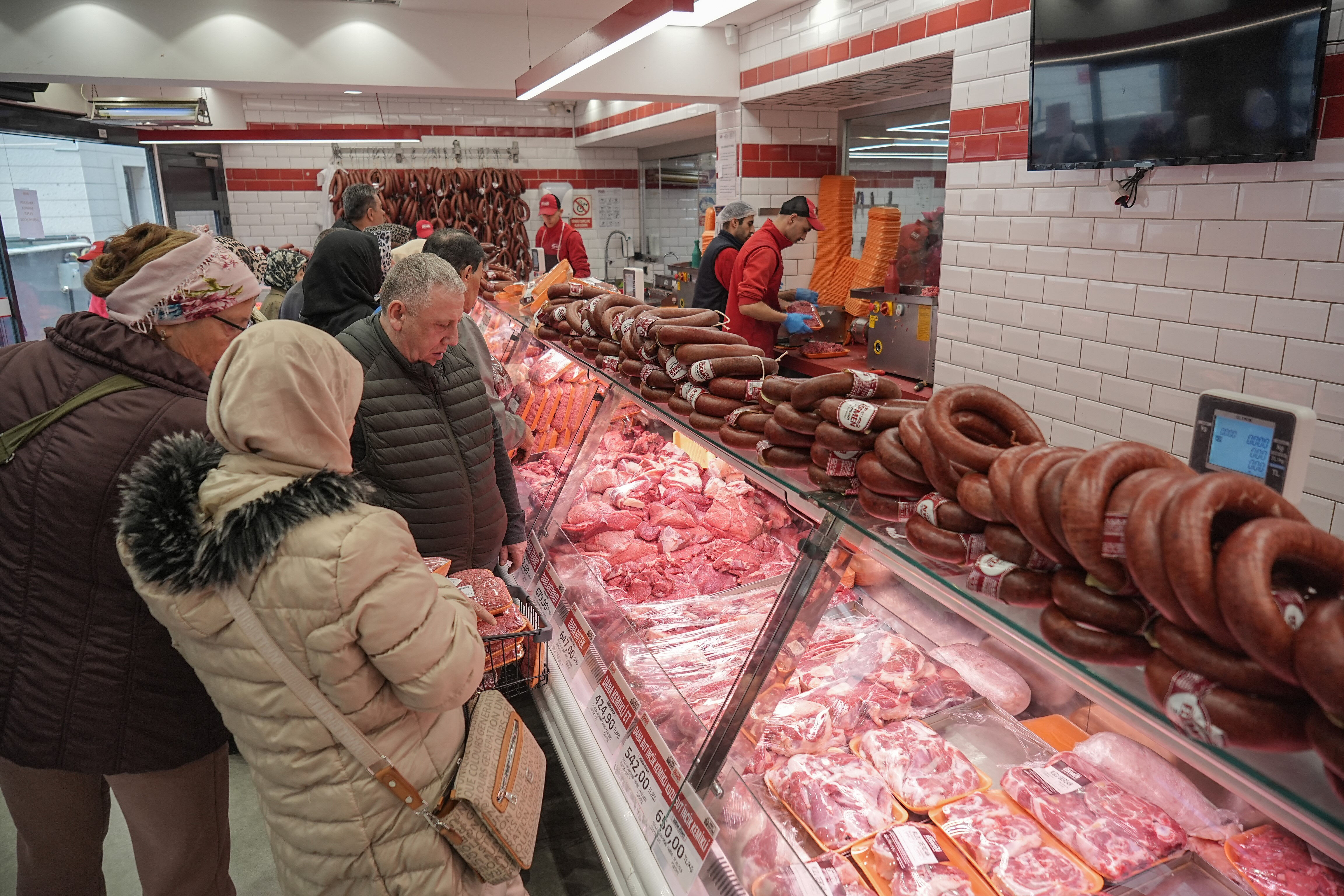 Kıyma 430, kuşbaşı 520 lira! "Beklediğimize değiyor, kasaplar çok pahalı" Kıyma 430, kuşbaşı 530 lira! "Beklediğimize değiyor, kasaplar çok pahalı" - 3. Resim