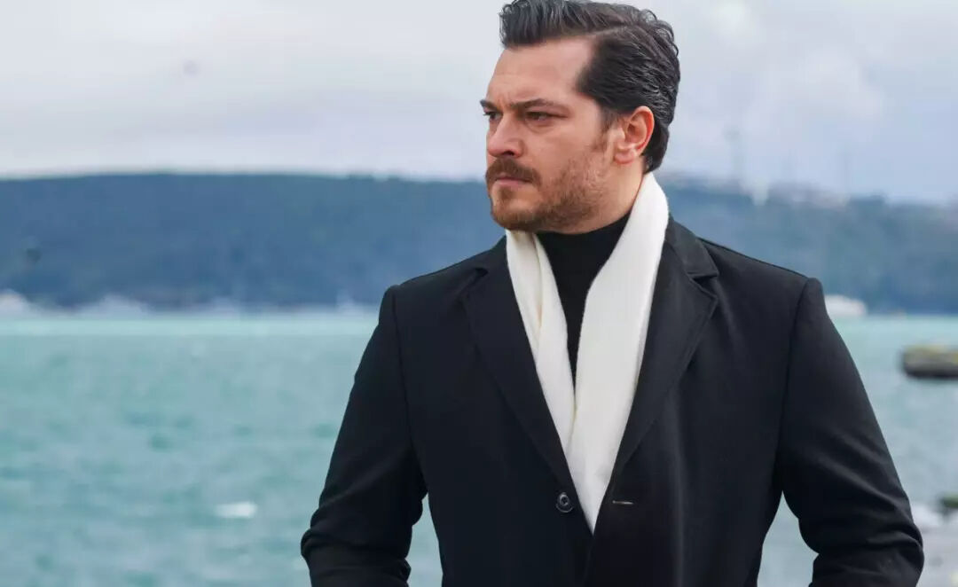 Çağatay Ulusoy karavan yaptırdı! Harcadığı para dudak uçuklattı Çağatay Ulusoy karavan yaptırdı! Harcadığı para dudak uçuklattı - 2. Resim
