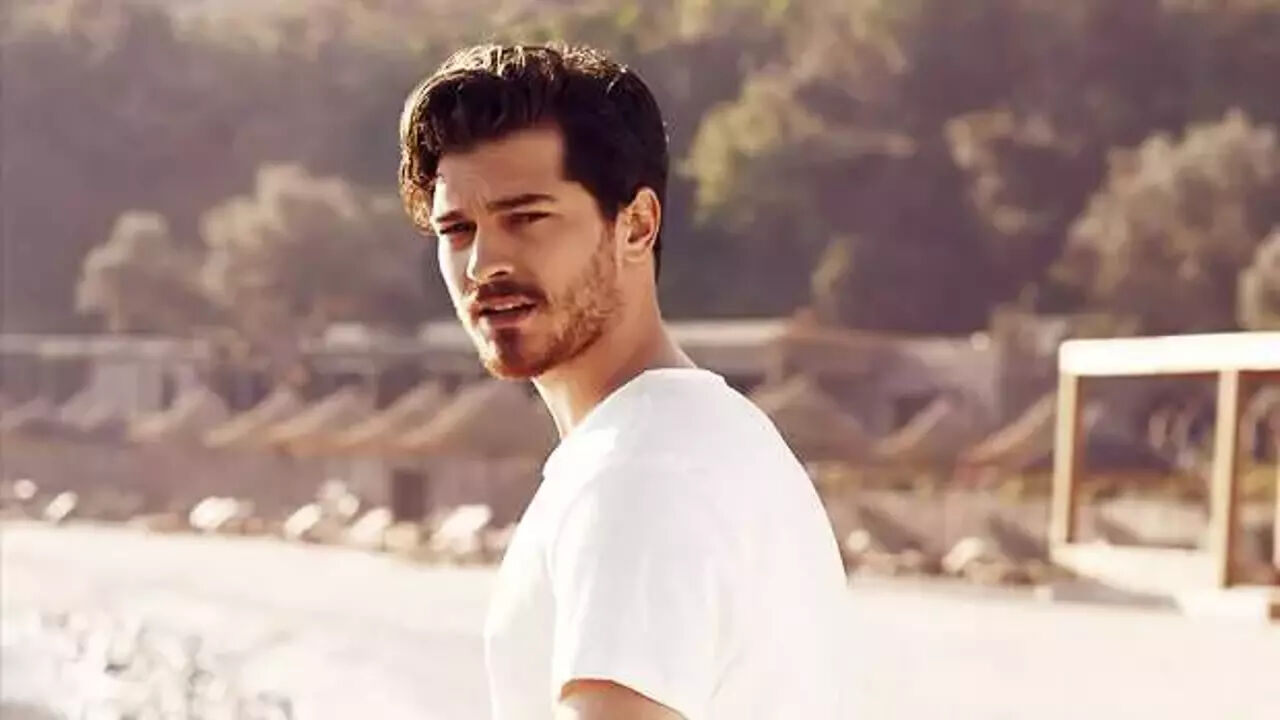 Çağatay Ulusoy karavan yaptırdı! Harcadığı para dudak uçuklattı Çağatay Ulusoy karavan yaptırdı! Harcadığı para dudak uçuklattı - 4. Resim