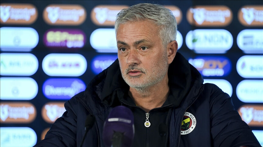 Mourinho neden yok, cezalı? Antalyaspor maçında kulübede yok - 1. Resim