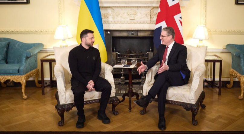 Trump kapı dışarı etmişti, İngiltere kucak açtı! Zelenskiy krediyi kaptı! Hedefi Putin'i küplere bindirecek - 1. Resim