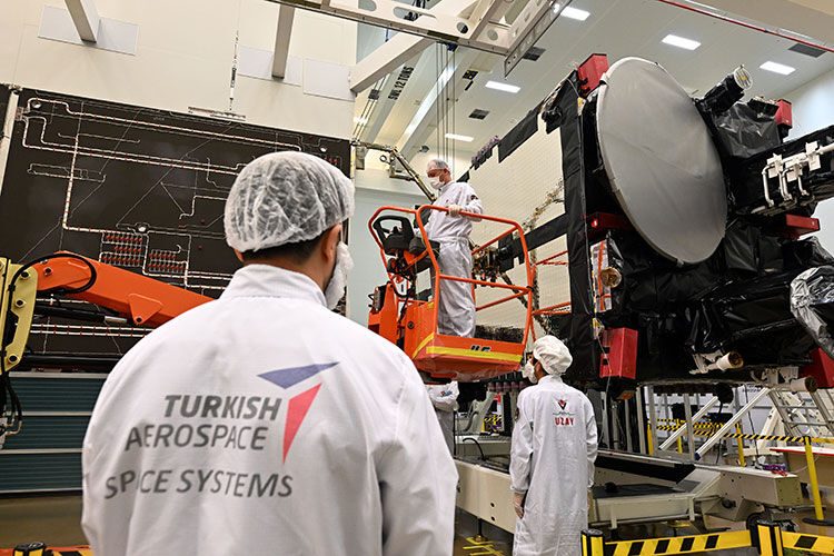 Türkiyemizin gururu Türksat 6A için son günler: Milli haberleşme dönemi başlıyor! Türkiyemizin gururu Türksat 6A için son günler: Milli haberleşme dönemi başlıyor! - 3. Resim