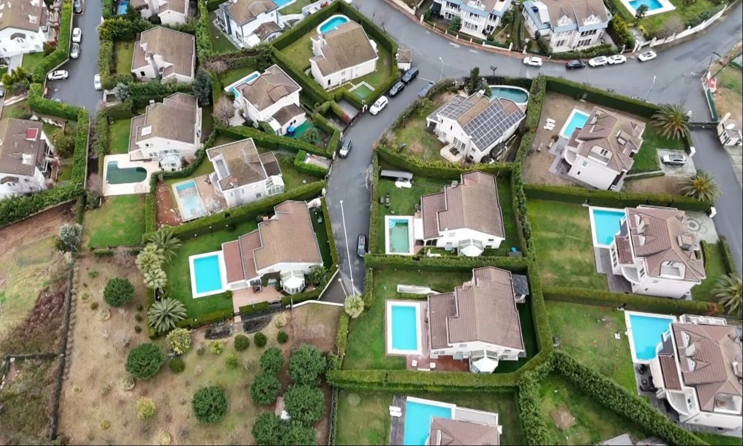 Özcan Deniz hakkında soruşturma başlatılmıştı! O lüks villalar ortaya çıktı! Tek tek görüntülendi - 2. Resim