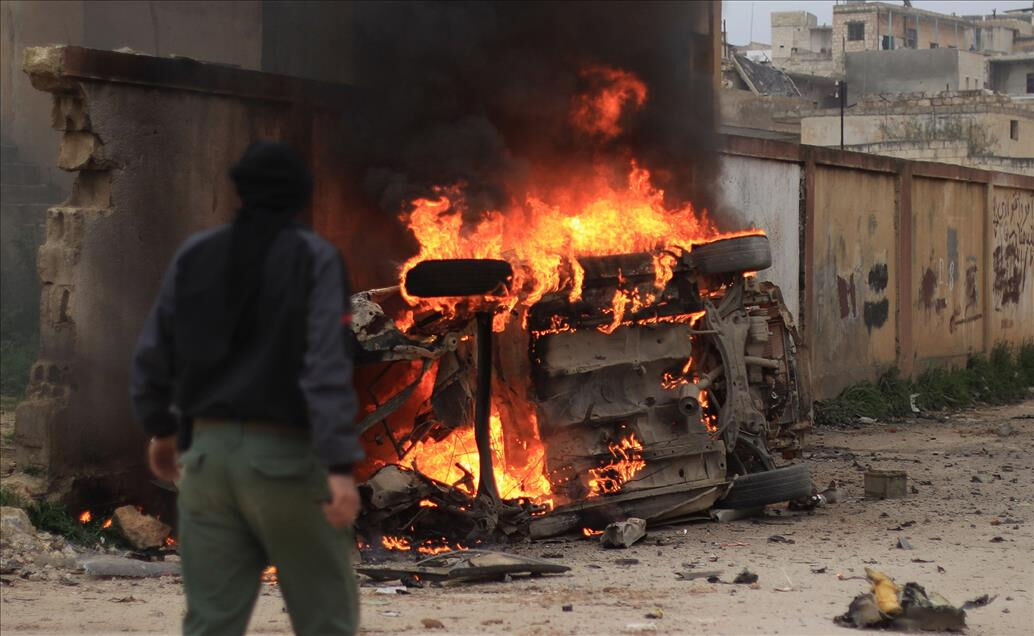 Suriye'de patlama! Çok sayıda ölü ve yaralı var - 1. Resim