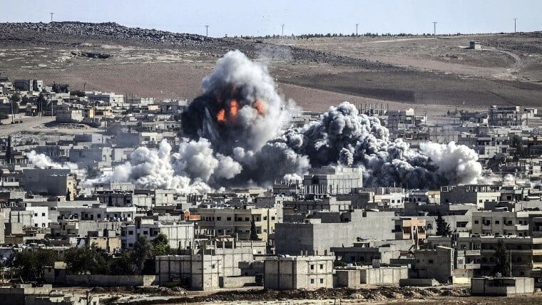 Suriye'de şiddetli patlama! Ölü ve yaralılar var - 1. Resim