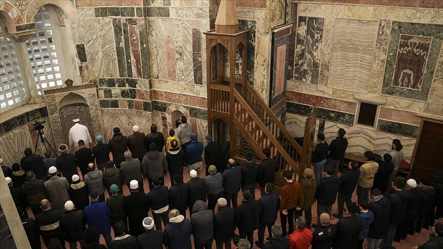 Teravih kaçta biter, kaç dk sürüyor? Teravih namazı süresi Teravih kaçta biter, kaç dk sürüyor? Teravih namazı süresi - 1. Resim