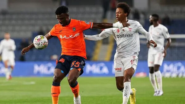 VAR hakemi Jonas Hansen oldu! Başakşehir Sivasspor maçı hangi kanalda, ne zaman, saat kaçta yayınlanacak? - 2. Resim