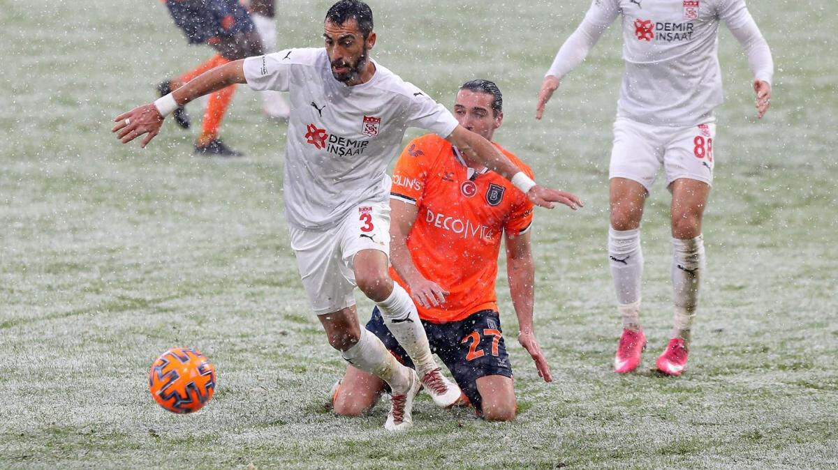 VAR hakemi Jonas Hansen oldu! Başakşehir Sivasspor maçı hangi kanalda, ne zaman, saat kaçta yayınlanacak? - 1. Resim