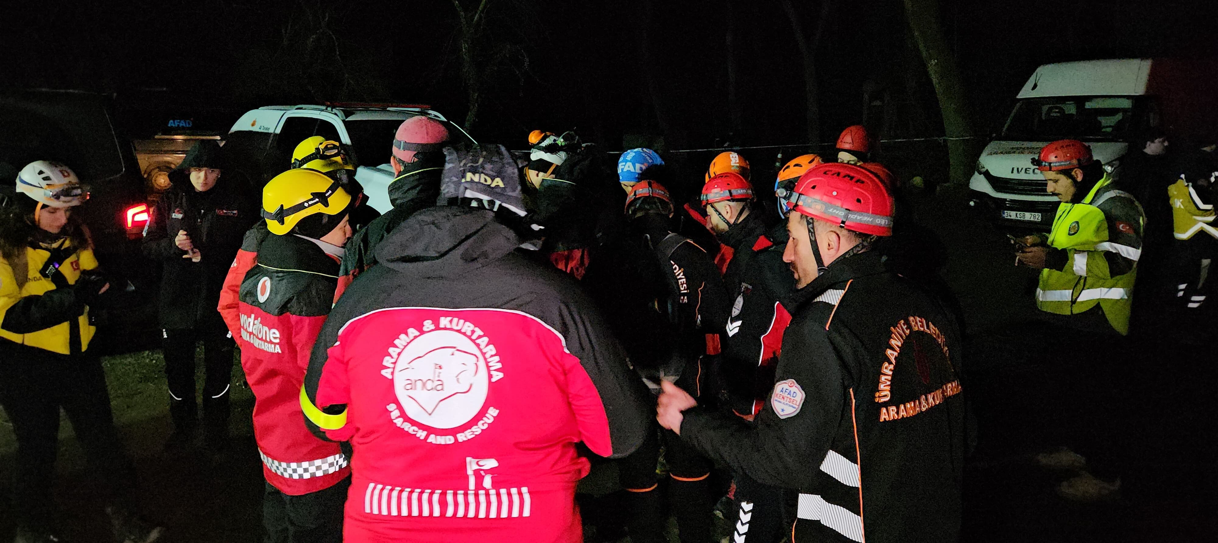 2 Mart'ta kaybolan Ece Gürel her yerde aranıyor! Son paylaşımını yaptığı yer ortaya çıktı - 2. Resim