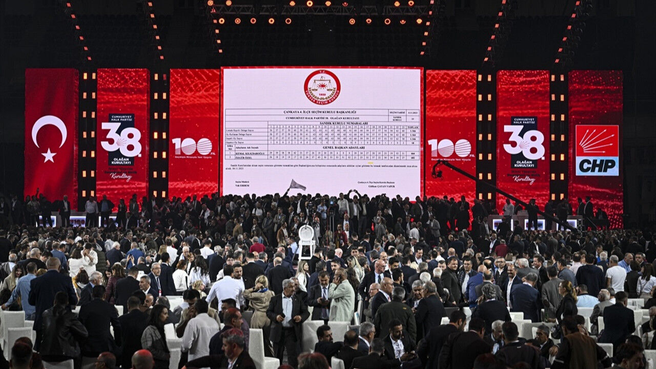 CHP'de büyük kurultay iptal edilecek mi? Gözler İstanbul İl Kongresi soruşturmasında CHP'de büyük kurultay iptal edilecek mi? Gözler İstanbul İl Kongresi soruşturmasında - 3. Resim