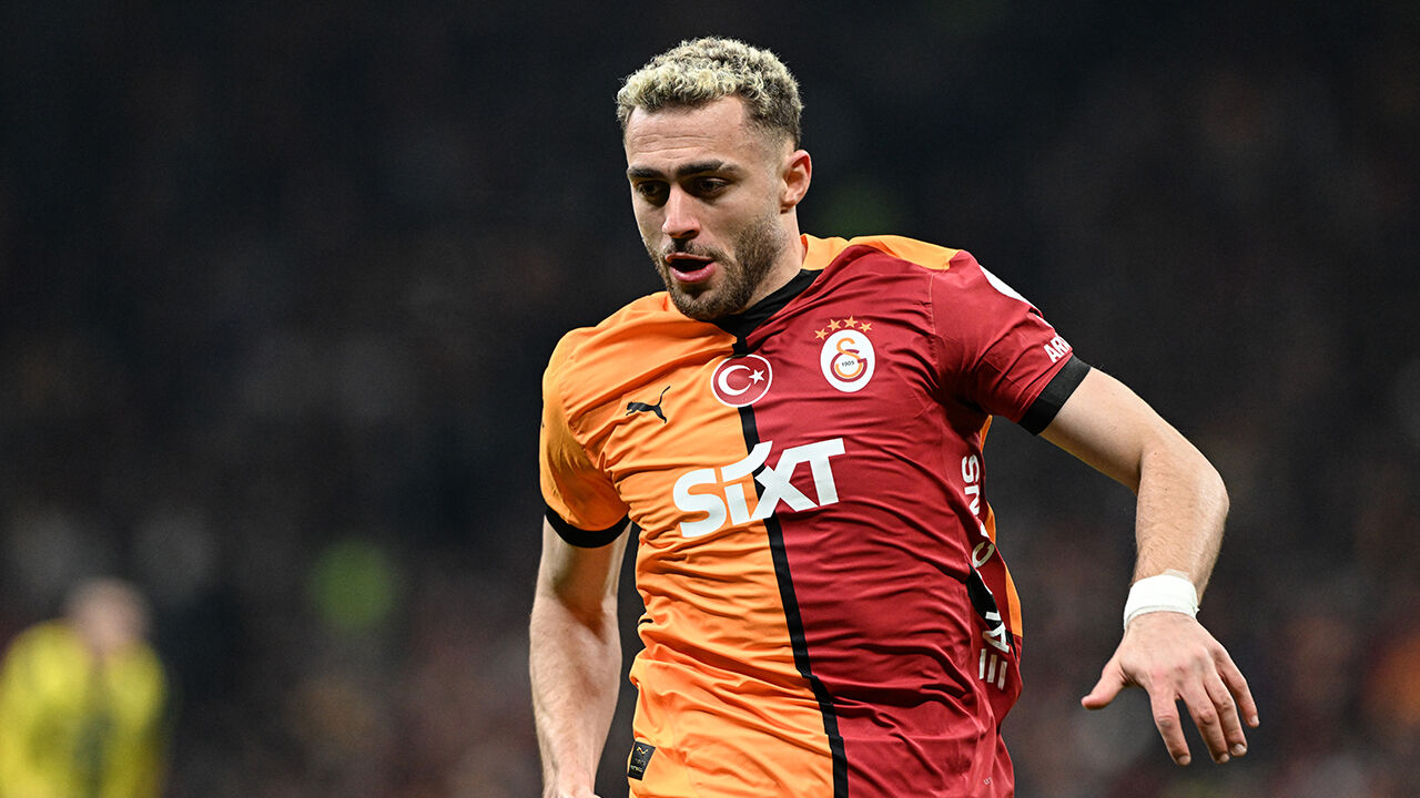 Okan Buruk istifa etmeli mi? Barış Alper'in tepki çeken performansı... Ümit Karan'dan gündem olacak açıklamalar Okan Buruk istifa etmeli mi? Barış Alper'in tepki çeken performansı... Ümit Karan'dan gündem olacak açıklamalar - 1. Resim