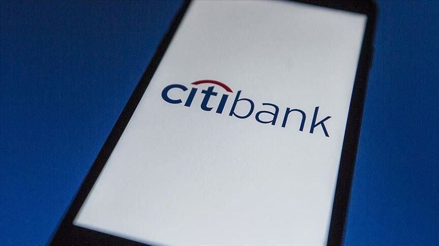 Ünlü bankadan büyük hata! Hesabına 81 trilyon dolar yattı Ünlü bankadan büyük hata! Hesabına 81 trilyon dolar yattı - 1. Resim