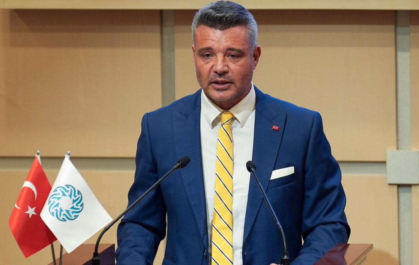 Acun Ilıcalı ve Sadettin Saran hakkındaki iddianameden bomba detaylar! Yasa dışı bahisle suçlanıyorlar Acun Ilıcalı ve Sadettin Saran hakkındaki iddianameden bomba detaylar! Yasa dışı bahisle suçlanıyorlar - 1. Resim