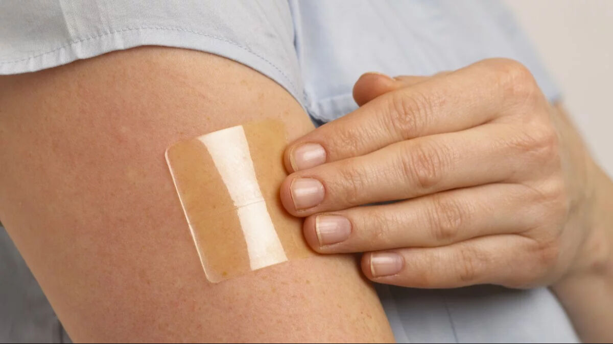 Nikotin bandı orucu bozar mı? Vücuda yapıştırılan ilaçlı bantlar ve oruç hakkında görüşler Nikotin bandı orucu bozar mı? Vücuda yapıştırılan ilaçlı bantlar ve oruç hakkında görüşler - 3. Resim