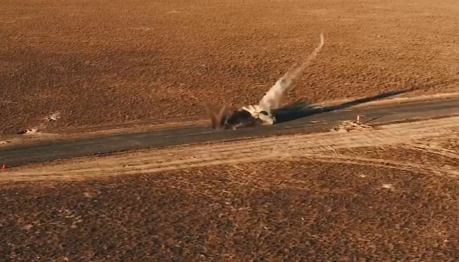 Türkiye'nin ilk güdüm kiti GÖZDE, F-16 savaş uçağından tam isabetle hedefi vurdu - 1. Resim