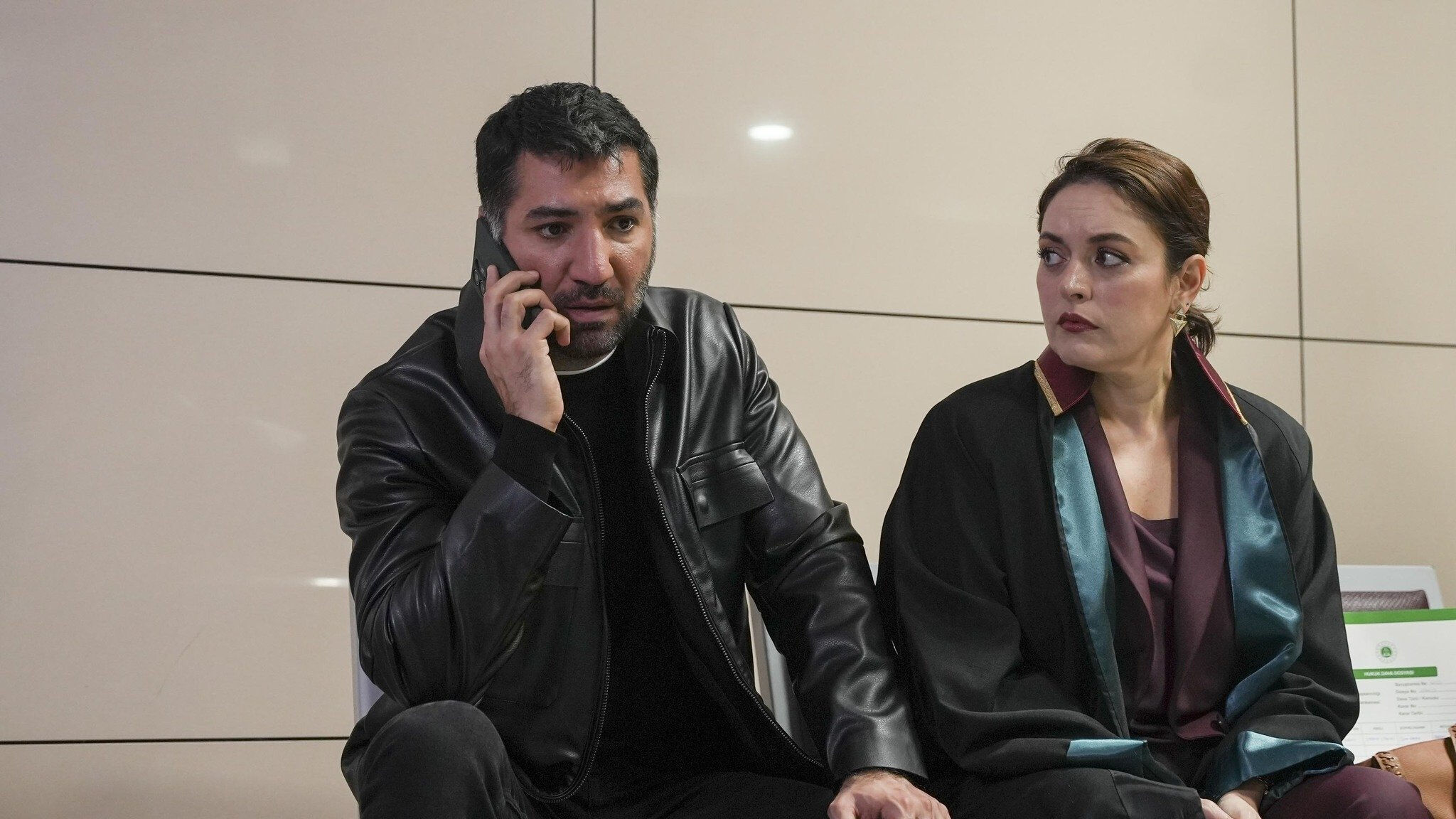 Başka Bir Gün dizisi oyuncuları kim? Ezgi Mola ve Salih Bademci başrolde - 2. Resim