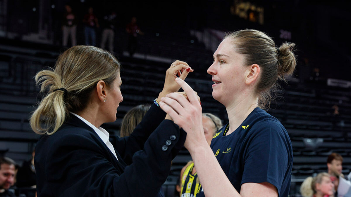 Fenerbahçe Opet’te Nalan Ramazanoğlu ile yollar ayrıldı! - 1. Resim