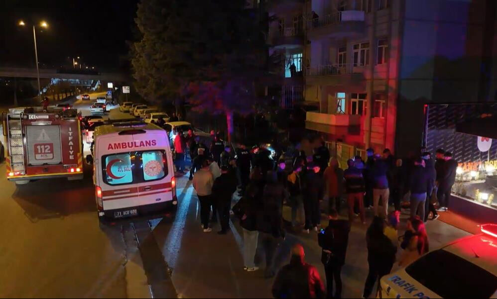 Kırıkkale'de sıcak saatler! İnsanlar deprem oldu sandı, gerçeği görenler şoke oldu Kırıkkale'de sıcak saatler! İnsanlar deprem oldu sandı, gerçeği görenler şoke oldu - 2. Resim