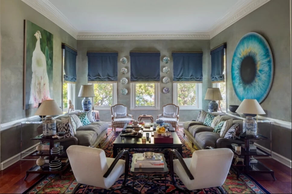 Merhum Mustafa Koç'un eşi Caroline Koç, Kandilli'deki evinin kapılarını ilk kez açtı! Lüks malikanede yok yok... Mustafa Koç'un eşi Caroline Koç Kandilli'deki evinin kapılarını ilk kez açtı! Lüks malikanede yok yok... - 1. Resim