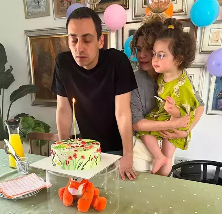 8 yıllık evlilik bitiyor! Ünlü oyuncu Ayşecan Tatari boşanıyor - 2. Resim