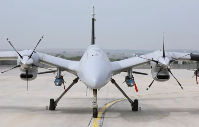 Bayraktar AKINCI'nın yeni silahı: Murad AESA Radarı ile Türk savaş uçağı daha güçlü! Bayraktar AKINCI'nın yeni silahı: Murad AESA Radarı ile Türk savaş uçağı daha güçlü! - 2. Resim