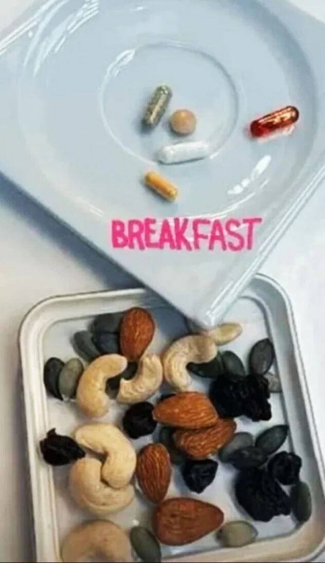 Çağla Şıkel akşam yemeğini paylaştı! Bakan bir daha baktı: Görenler inanmakta zorluk çekti - 3. Resim