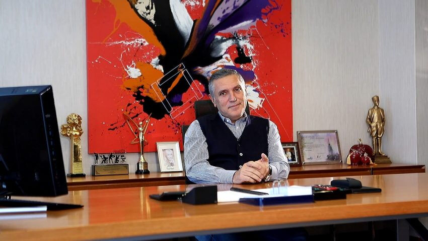 Dev bütçeli dönem dizisi daha başlamadan bitti! Sebebi dikkat çekti - 2. Resim