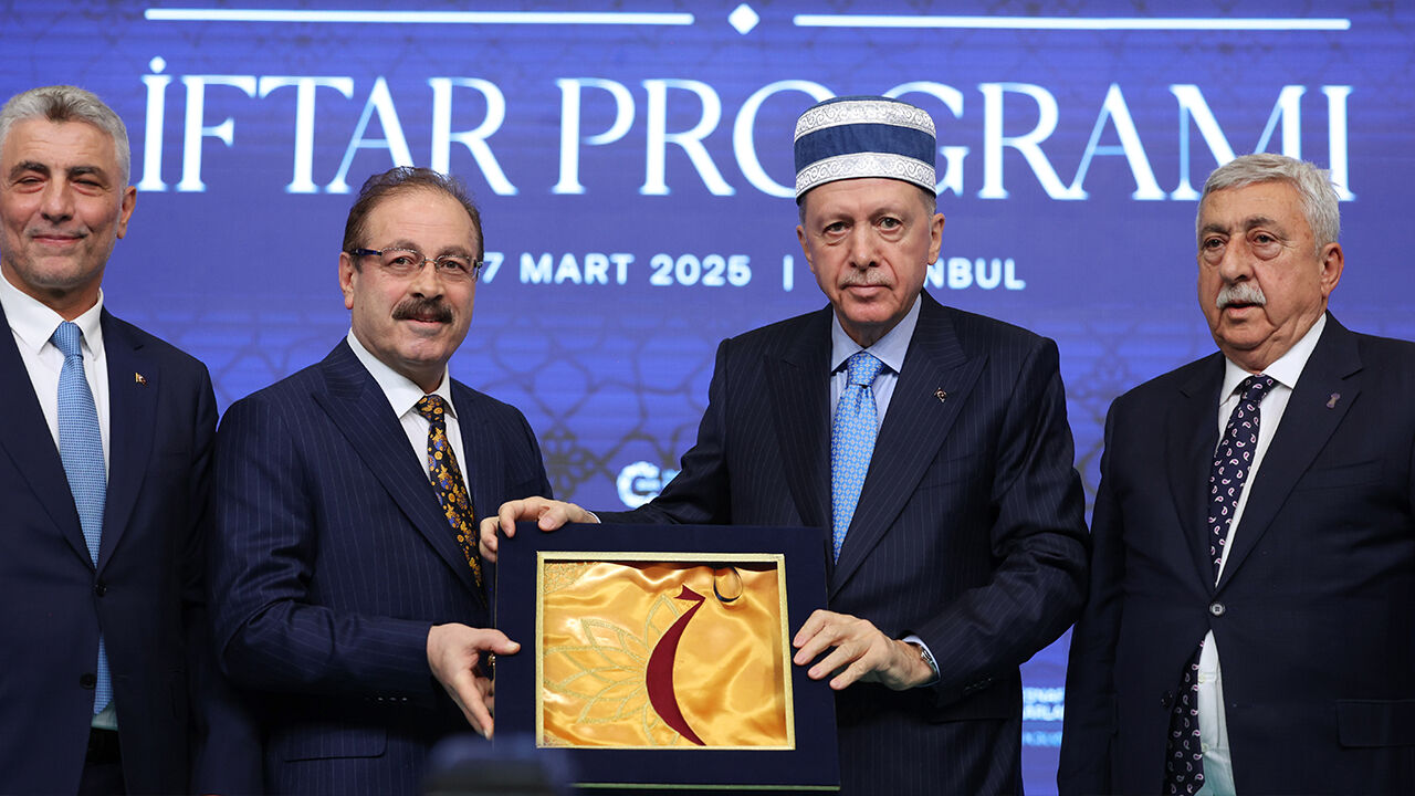 Erdoğan esnaflara müjdeyi verdi! Kredi limitleri artırıldı, işte yeni rakamlar... Erdoğan esnaflara müjdeyi verdi! Kredi limitleri artırıldı, işte yeni rakamlar... - 6. Resim