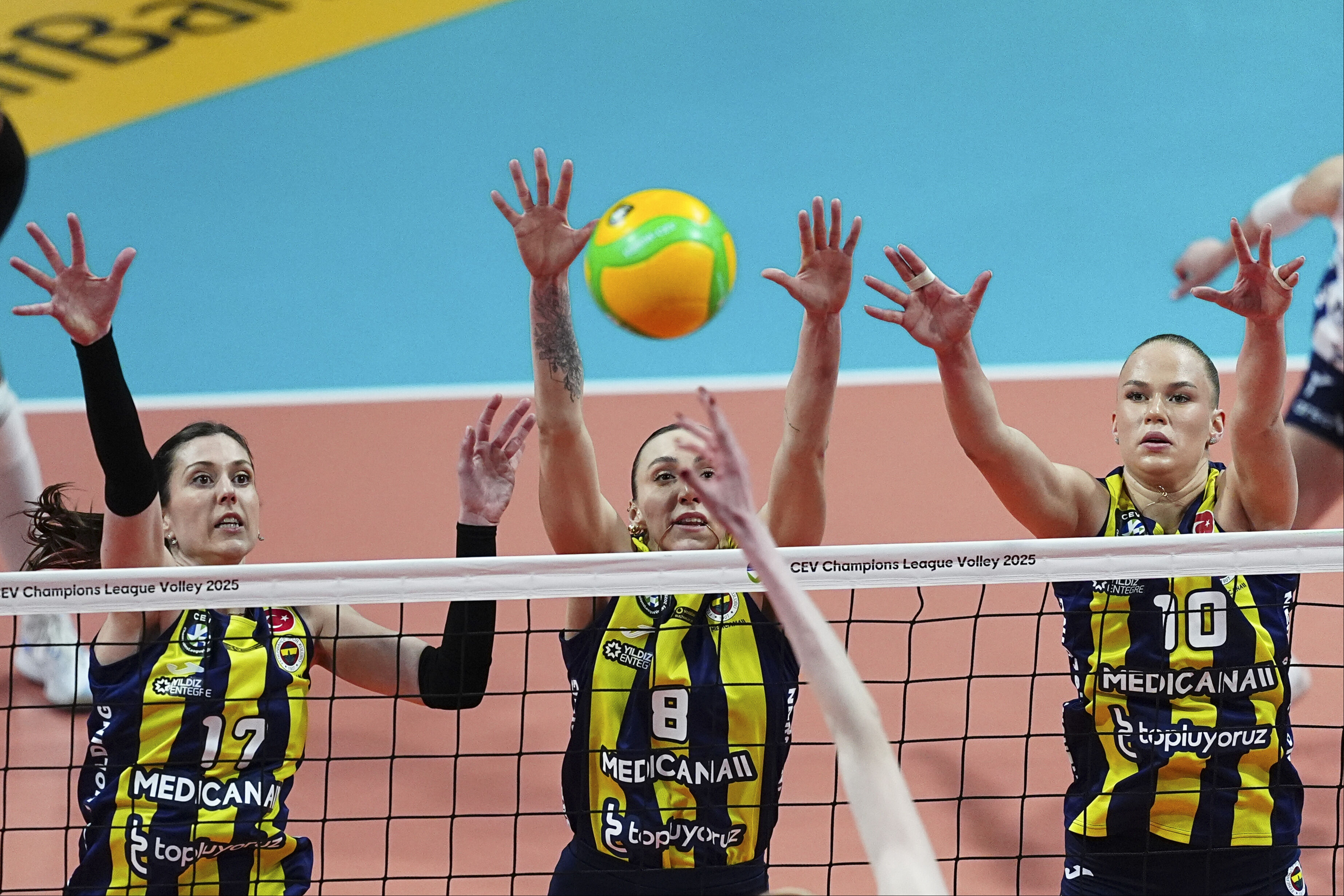 Fenerbahçe Vakıfbank rövanş maçı ne zaman? CEV Şampiyonlar Ligi'nde çeyrek final mücadelesi Fenerbahçe Vakıfbank rövanş maçı ne zaman? CEV Şampiyonlar Ligi'nde çeyrek final mücadelesi - 2. Resim