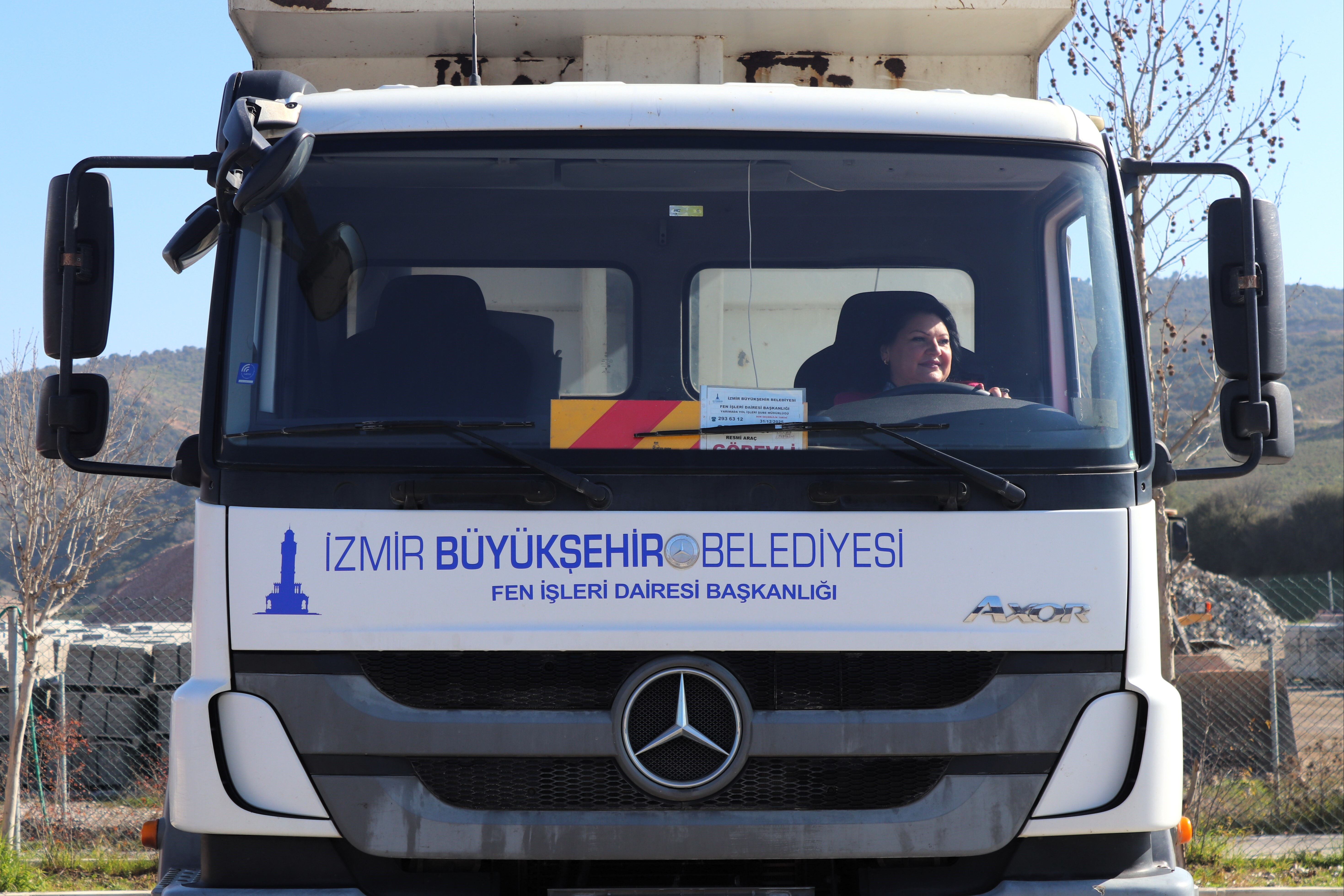 Görenler durup alkışlıyor! En büyük tutkusuydu: Baba mesleğini devraldı - 2. Resim