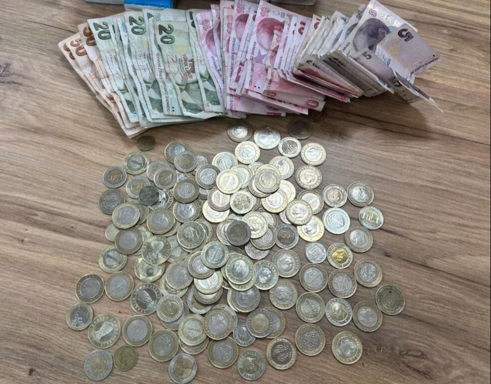 Zabıta bile şaştı! Dilencinin saatlik kazancı dudak uçuklattı - 2. Resim