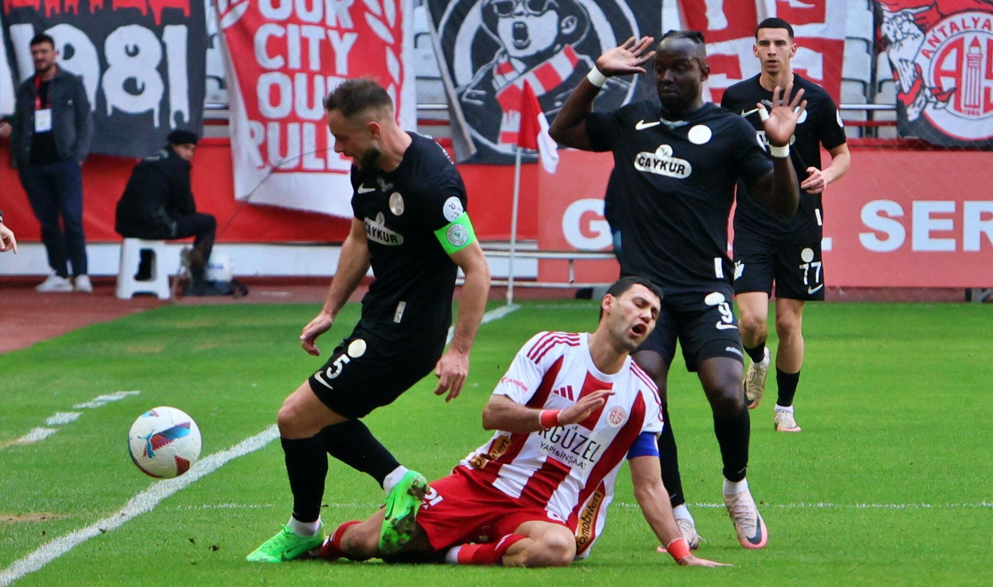 Antalya'da nefes kesen maç! Gaich'ten son dakika golleri - 2. Resim