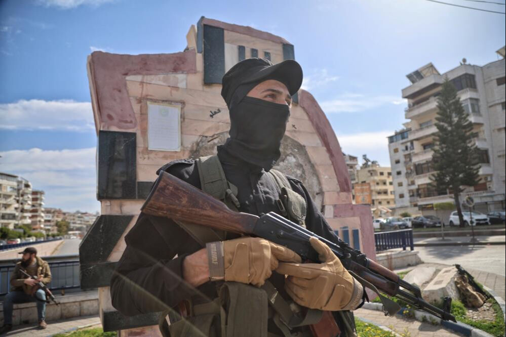 Esad'ın provokatör kalıntıları püskürtüldü! Suriye ordusu Kardaha’da kontrolü yeniden ele aldı - 3. Resim