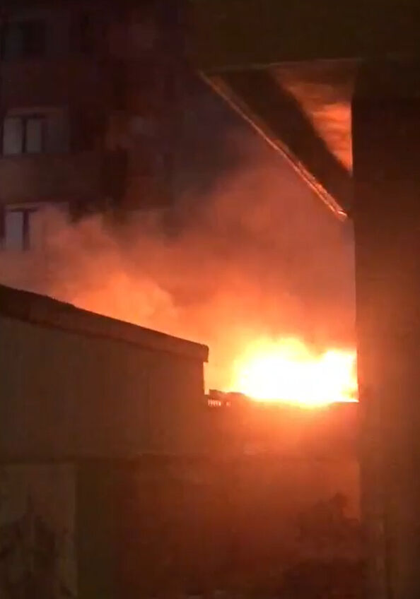 Lunaparkta korkutan yangın! Yalova'da büyük faciadan dönüldü - 1. Resim