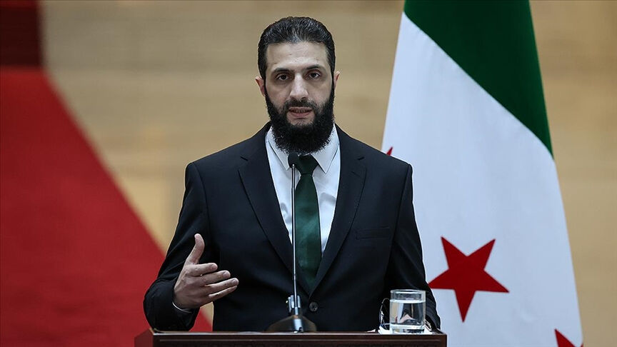 Şara'dan Esad'ın kalıntılarına net uyarı: Çok geç olmadan silahlarınızı bırakın ve teslim olun Şara'dan Esad'ın kalıntılarına net uyarı: Çok geç olmadan silahlarınızı bırakın ve teslim olun - 2. Resim