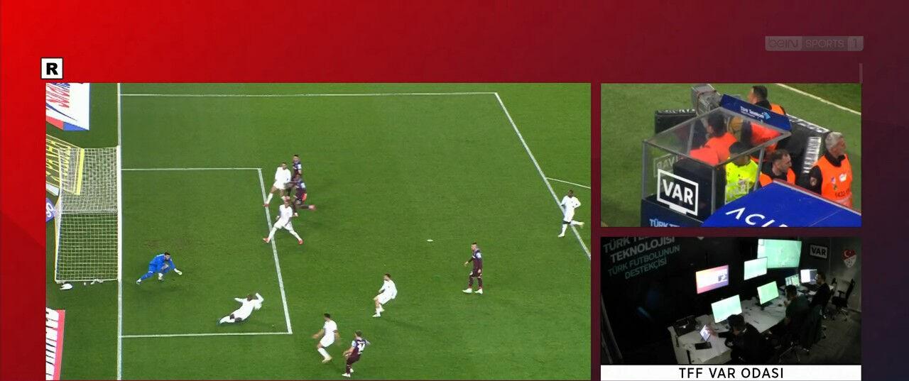 Trabzon'da penaltı isyanı! VAR'dan 2 pozisyon geri döndü - 1. Resim