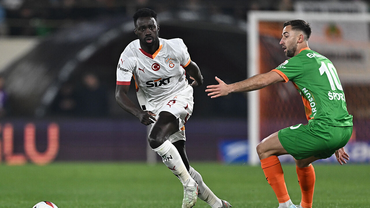 Galatasaray, Alanya'da hata yapmadı! Lider geri dönüşle kazandı - 6. Resim