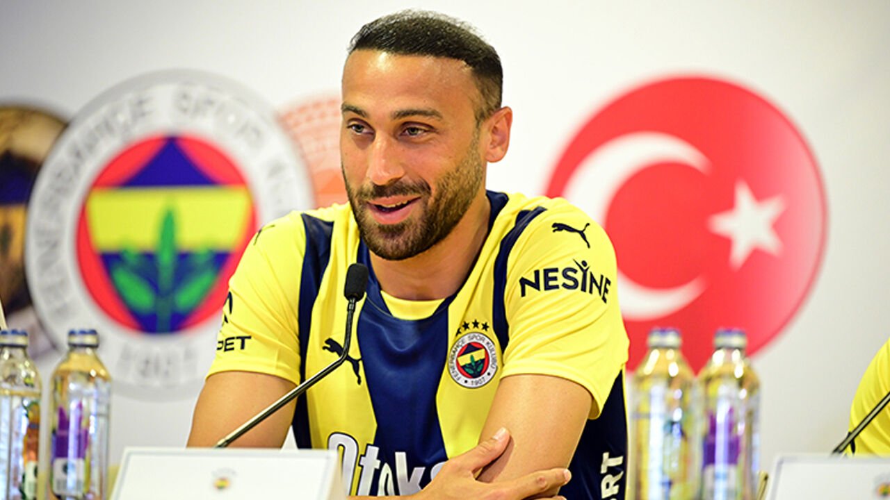 Cenk Tosun transferinde ters köşe! Mourinho devreye girdi Cenk Tosun transferinde ters köşe! Mourinho devreye girdi - 1. Resim