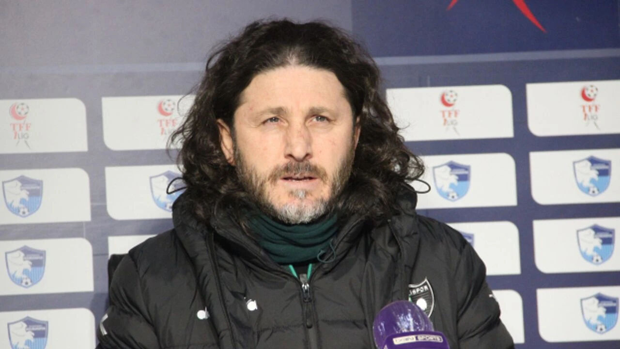 Trabzonspor'da yeni dönem! Fatih Tekke ile anlaşma sağlandı - 1. Resim