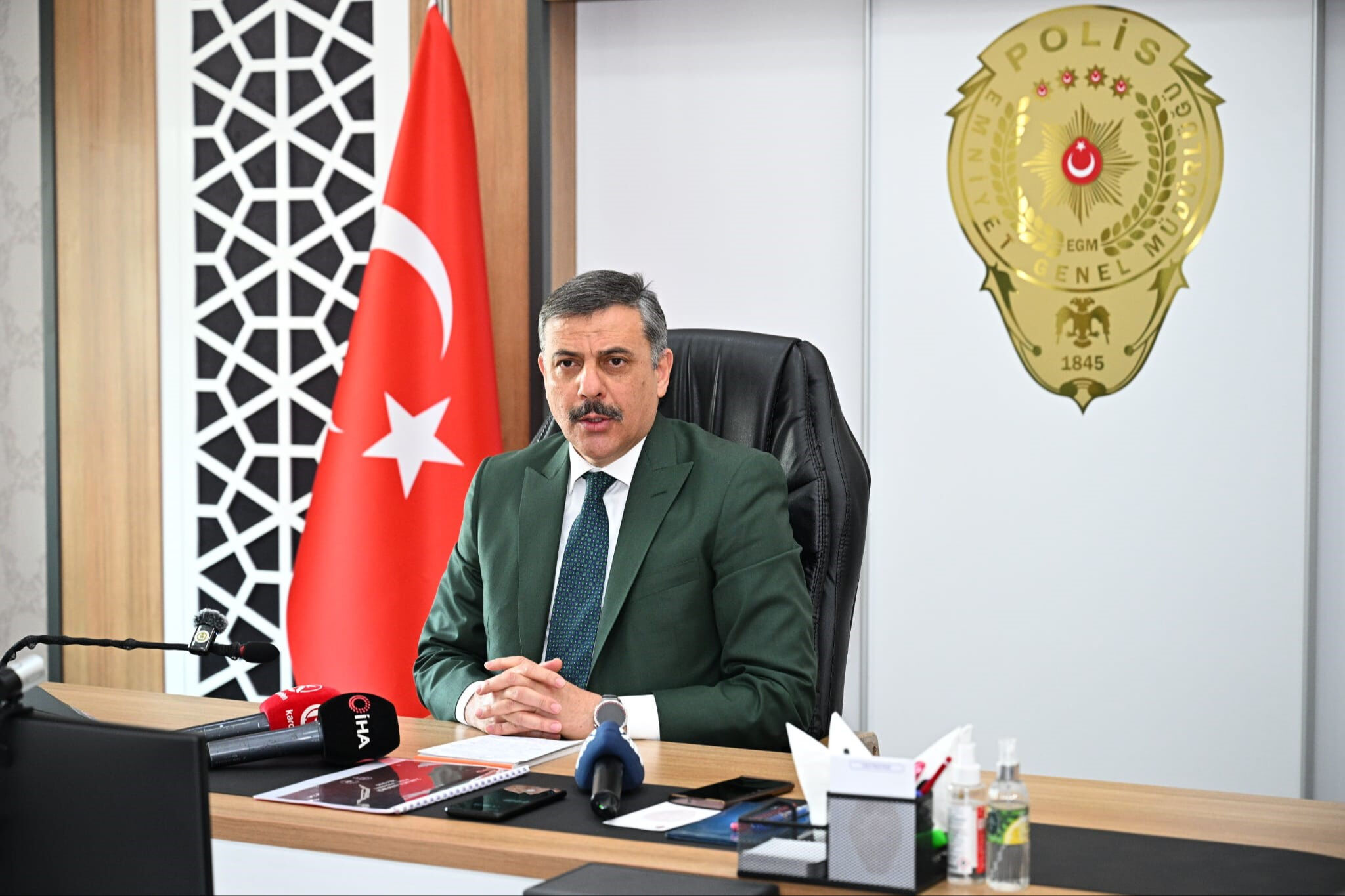 Kartalkaya'dan ders aldılar! Kış turizminin merkezinde 11 otelin kapısına mühür vuruldu - 1. Resim